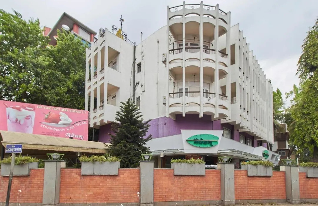 Hotel Rajmahal-1
